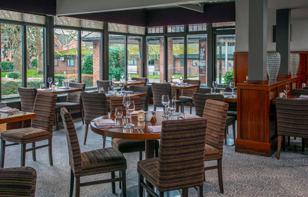 Carousel Desktop Dining Content